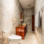 9a119766-1040-4c4d-96d2-18a14f49840a